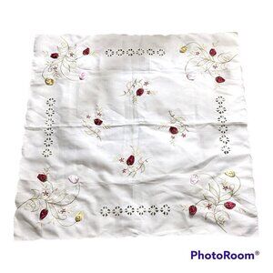 Vintage Tablecloth Ivory Cutwork Embroidery Square 3D Roses Metallic Thread
